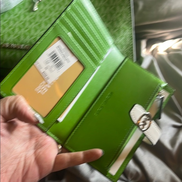 Michael Kors Lime Green Tote and Wallet Combo - Picture 8 of 9